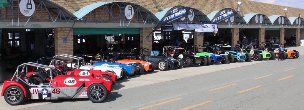 leet-racing-at-the-track